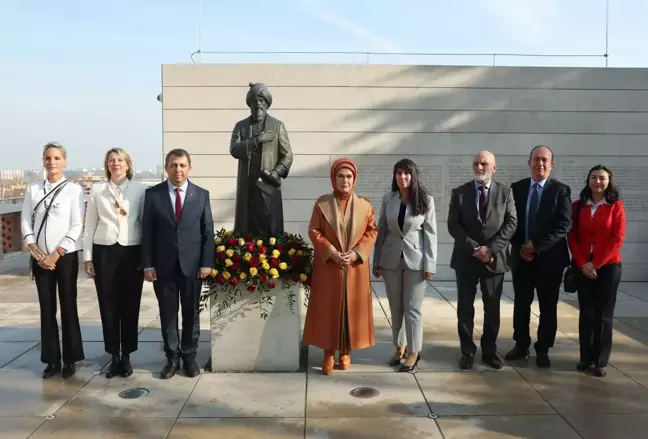 Emine Erdoğan, Budapeşte'de 'Gül Baba ve Osmanlı Macaristanı'nda Manevi Miras' kitabının tanıtımına katıldı