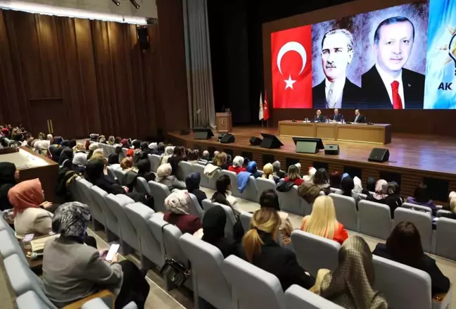 Cumhurbaşkanı Erdoğan, AK Parti Kadın Kolları MKYK toplantısına katıldı