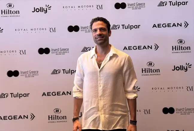 Yunan Sanatçı Konstantinos Argiros, Türkiye'de İlk Kez Konser Verecek