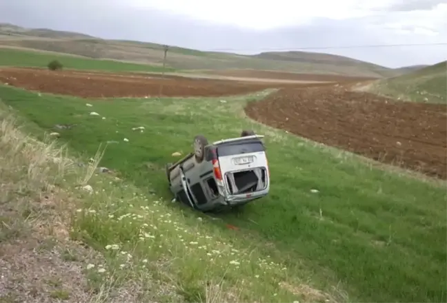 Sivas'ta Trafik Kazası: 1 Yaralı