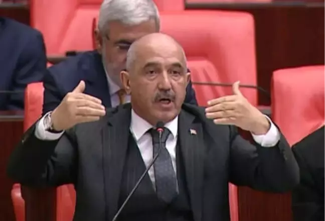 Sürücü Kurslarını Sevindirecek 'Trafik Öğretmenliği Branşı' Önerisi