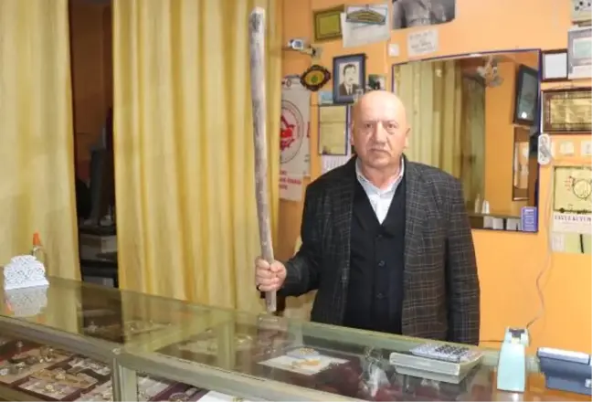 Sopayı Gören Çarşaflı Soyguncular Kaçtı