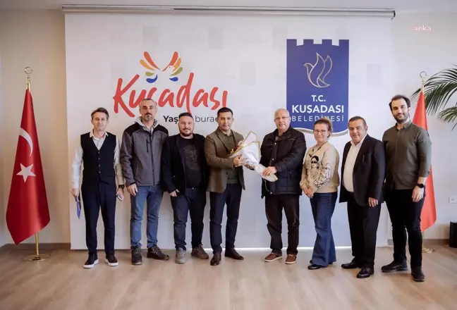 Kuşadası Belediyesi İşçilerinin Yemek Ücreti Artırıldı