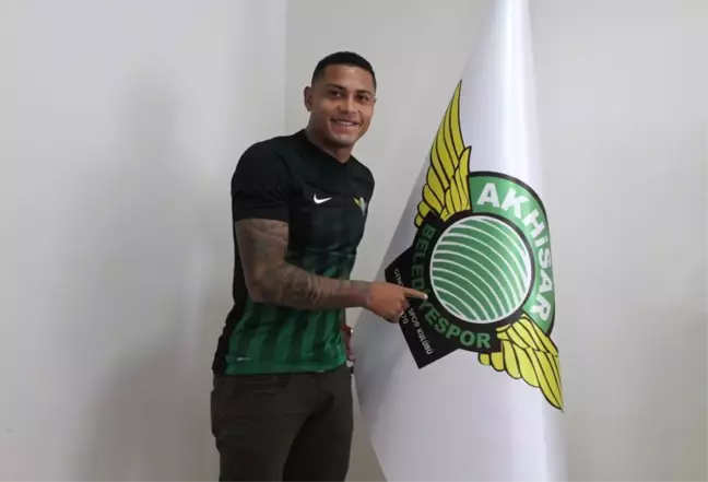 Eski Trabzonsporlu, Akhisar Belediyespor'da