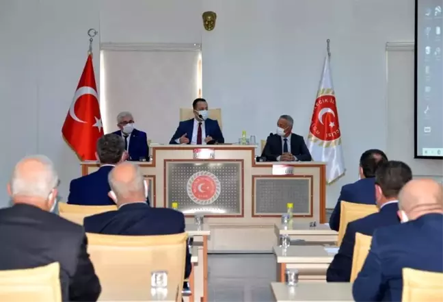 Vali Şentürk,