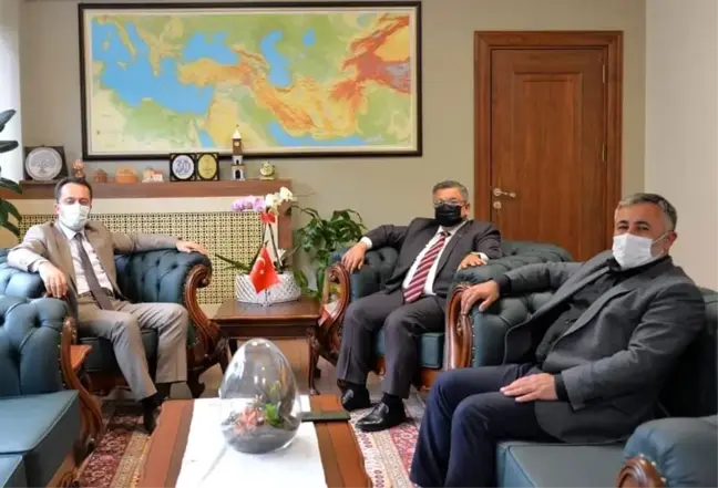 AK Parti İl Başkanı Yıldırım'dan Vali Şentürk'e ziyaret