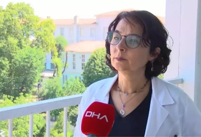 BİLİM KURULU ÜYESİ PROF. DR. YAVUZ YA AŞI KARTI YA DA NEGATİF PCR TEST SONUCU GÖSTERMEK ZORUNLU OLMALI