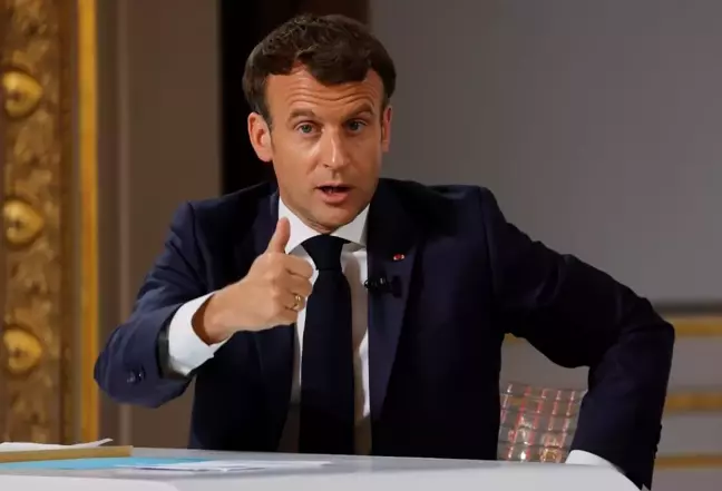 Macron cumhurbaşkanı seçilirse hükümet istifa edecek