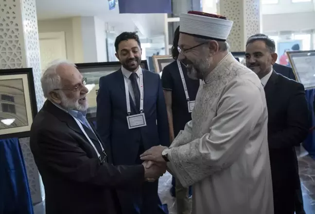 Diyanet İşleri Başkanı Erbaş Uluslararası Mevlid-i Nebi Sempozyumu'nda konuştu Açıklaması