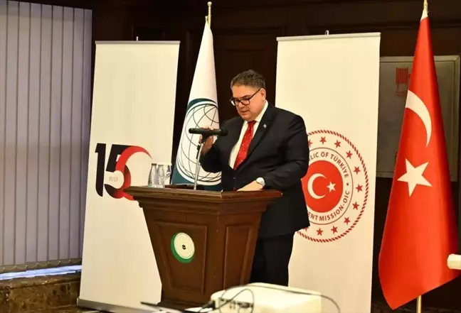 İİT'de 15 Temmuz Demokrasi ve Milli Birlik Günü sergisi açıldı