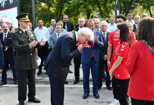 Atatürk'ün Bolu'ya Gelişinin 90. Yıl Dönümü Törenle Kutlandı