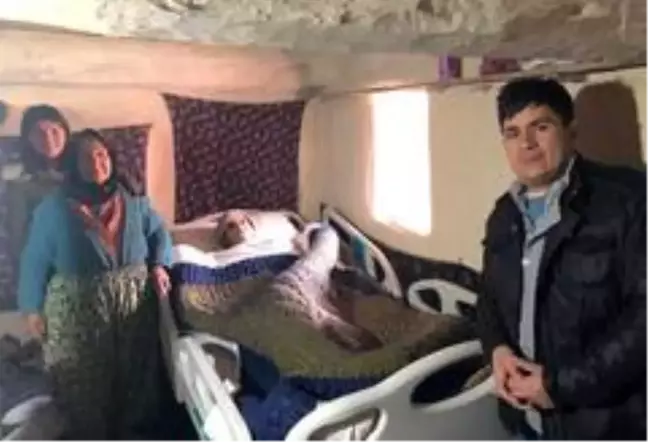 Büyükşehirden 11 hastaya daha hasta yatağı yardımı