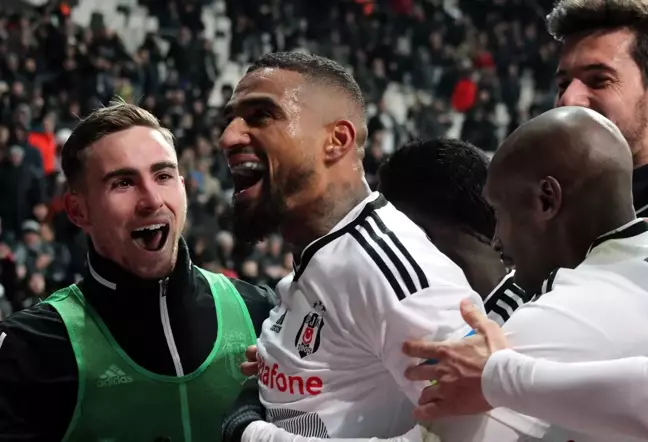 Kevin-Prince Boateng: Beşiktaş'tan ayrılıp Fiorentina'ya geri dönebilirim