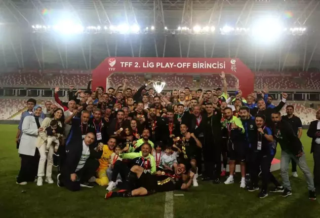 Iğdır FK, TFF 2. Lig Play-Off Finali'nde 1461 Trabzon'u mağlup ederek 1. Lig'e yükseldi