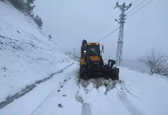 Kahramanmaraş'ta Kapanan 203 Mahalle Yolu Ulaşıma Açıldı