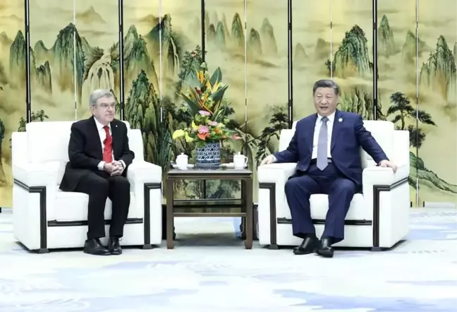 Xi Jinping ve Thomas Bach Harbin'de Bir Araya Geldi