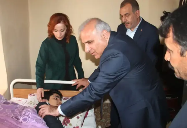 Bir Sürpriz Onu