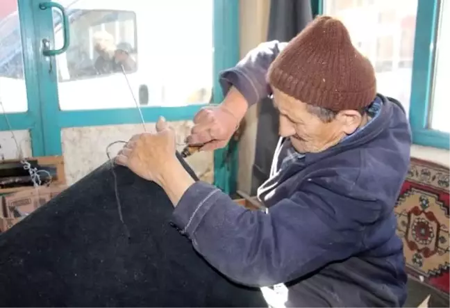 Semerci Urhan usta, isteyene mesleğini öğretecek