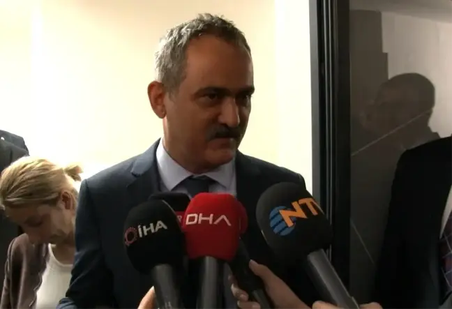 Bakan Özer:
