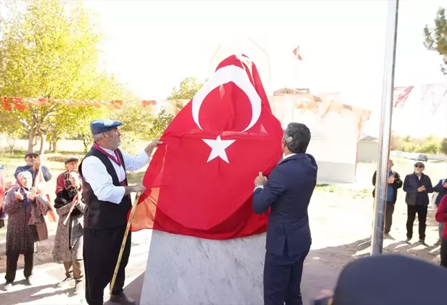 Nevşehir'de Köylülerin Yaptığı Atatürk Büstü Açıldı