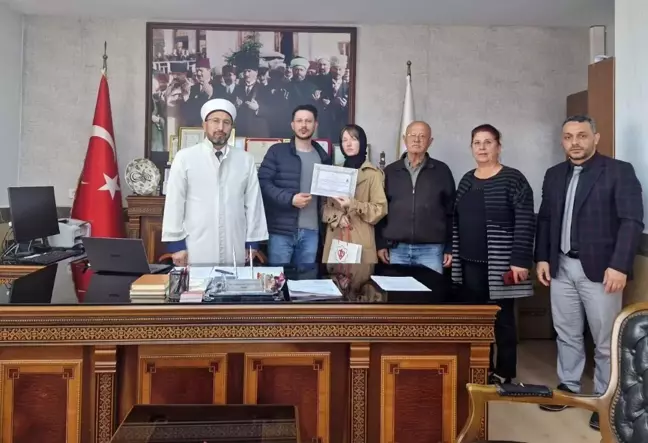 Rus Vatandaşı Erina, İhtida Merasimiyle Müslüman Oldu