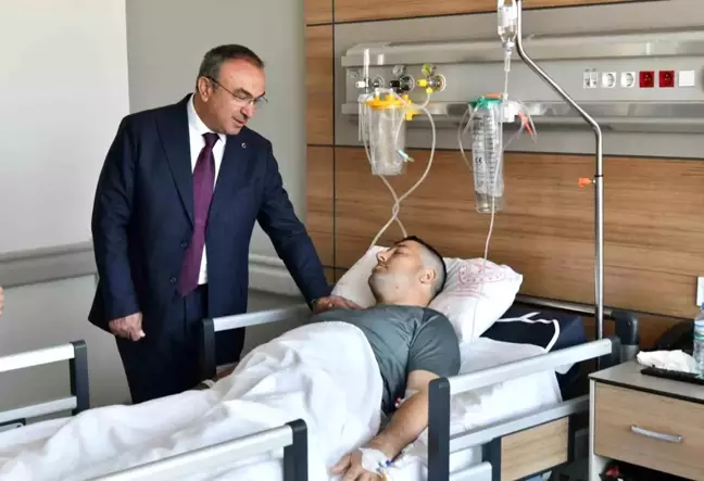 Dur ihtarına uymayan sürücü, polisi yaralayıp kaçtı