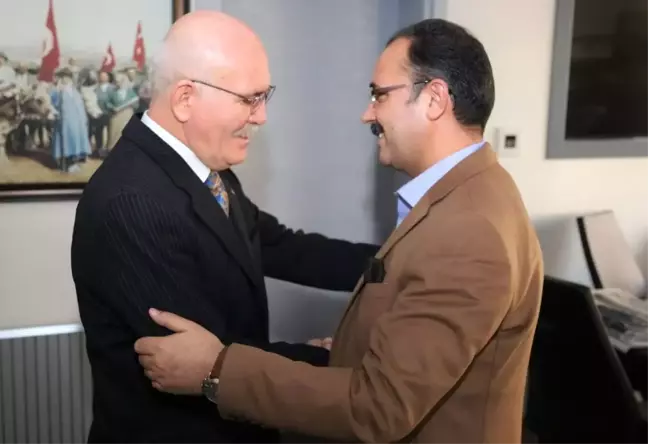 Rektör Savaş'tan Başkan Cahan'a Ziyaret