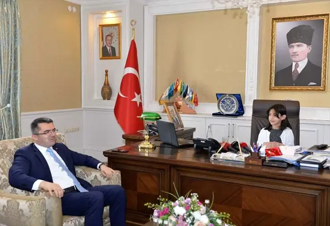 İlkokul öğrencisi