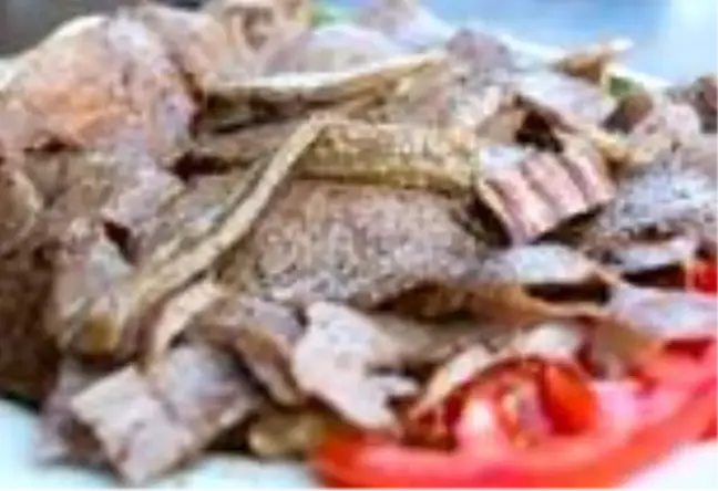 Döner kebap nasıl yapılır? MasterChef yemek tarifleri: Döner kebap tarifi! En lezzetli, pratik döner kebap tarifi!
