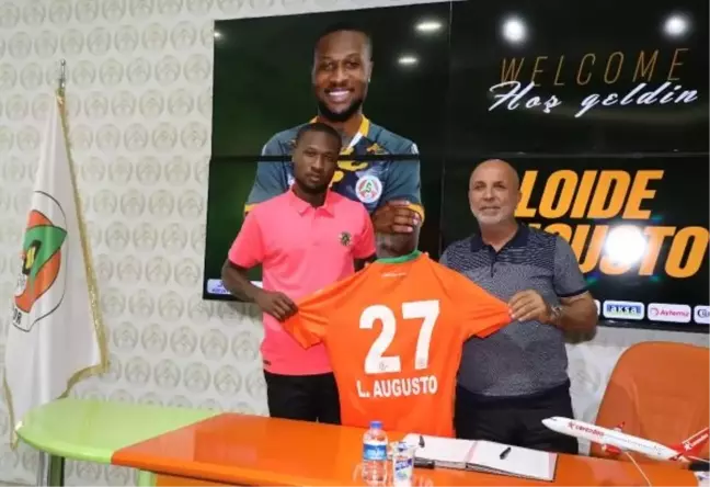 Alanyaspor, Angolalı forvet Loide Augusto ile 4 yıllık sözleşme imzaladı