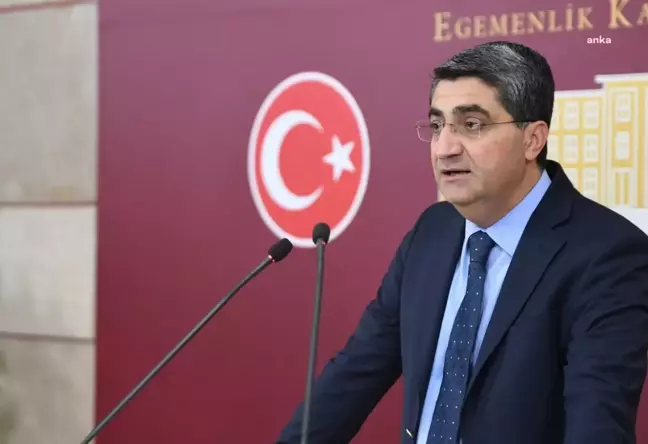 DEVA Partisi Genel Başkan Yardımcısı Mehmet Emin Ekmen, Zehra Kınık'ın trafik kazasıyla ilgili açıklama yaptı