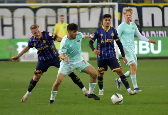 MKE Ankaragücü, Esenler Erokspor'u 3-0 Geçti