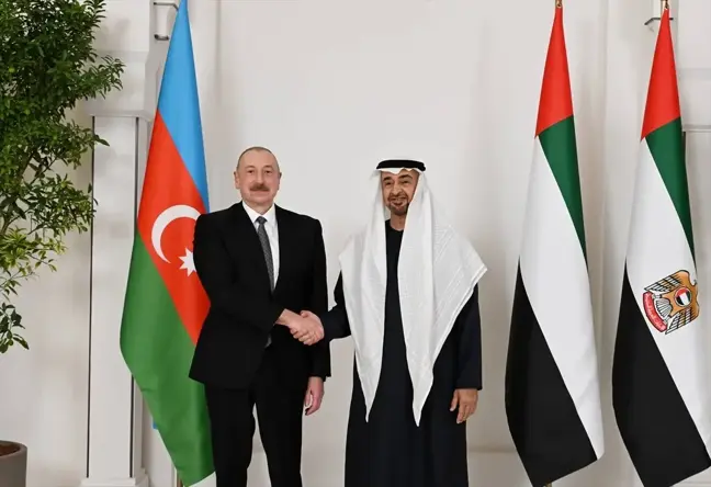 Aliyev ve Al Nahyan İklim Konferansı İçin Görüştü