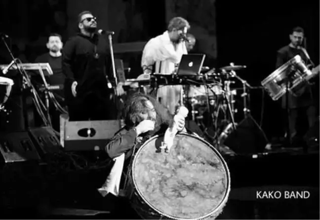 Kako Band Geliyor