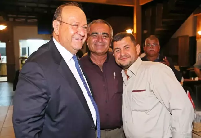 Başkan Özakcan, Muhtarlarla Yemekte Buluştu