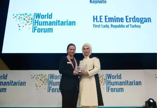 Emine Erdoğan'a Dünya İnsaniyet Forumu'ndan 'Fark Yaratan' Ödülü