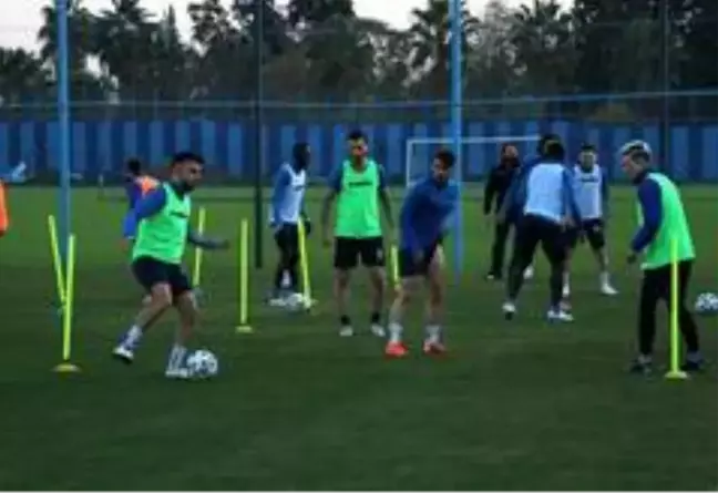 Adana Demirspor devre arasına lider girmek istiyor