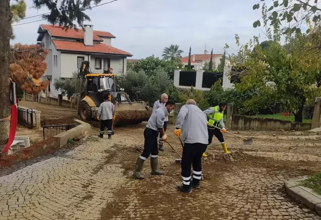 -Bursa'da sel bölgelerinde yaralar sarılıyor