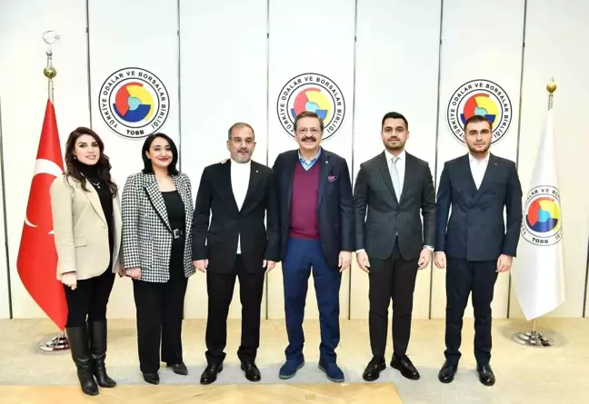 Elazığ Ticaret ve Sanayi Odası Başkanı İdris Alan, Türkiye Odalar ve Borsalar Birliği Başkanı Rifat Hisarcıklıoğlu ile Görüştü
