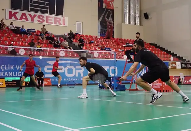 Büyükler Türkiye Badminton Şampiyonası Kayseri'de Düzenlendi