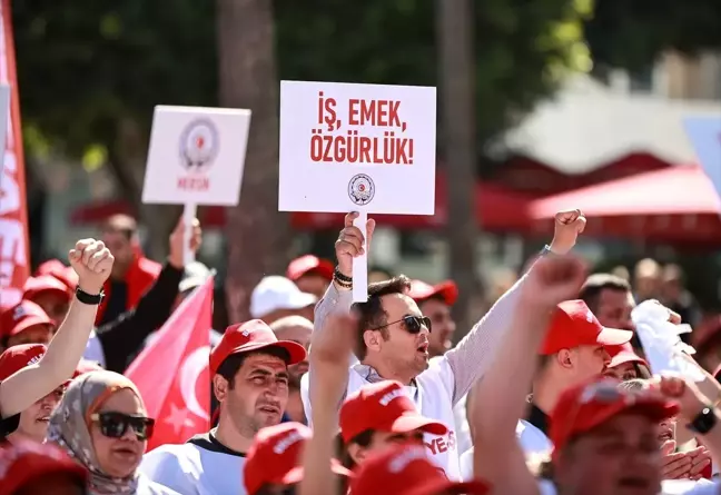 1 Mayıs Emek ve Dayanışma Günü Adana, Mersin ve Hatay'da Coşkuyla Kutlandı