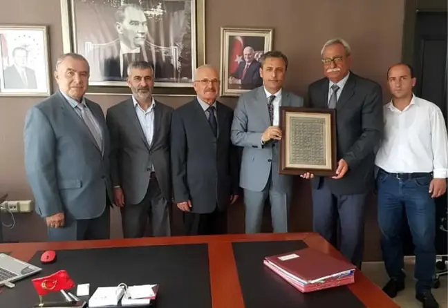 Mahalle Sakinlerinden Başkan Pamuk'a Teşekkür Ziyareti