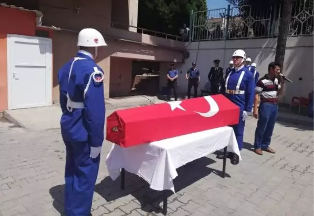 Uzman çavuşlar kaza yaptı: 2 ölü, 1 yaralı (2)