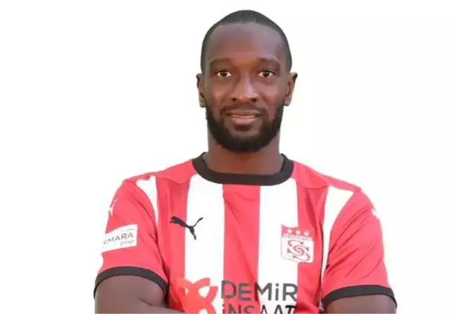Yatabare, 2 yıl daha Sivasspor'da