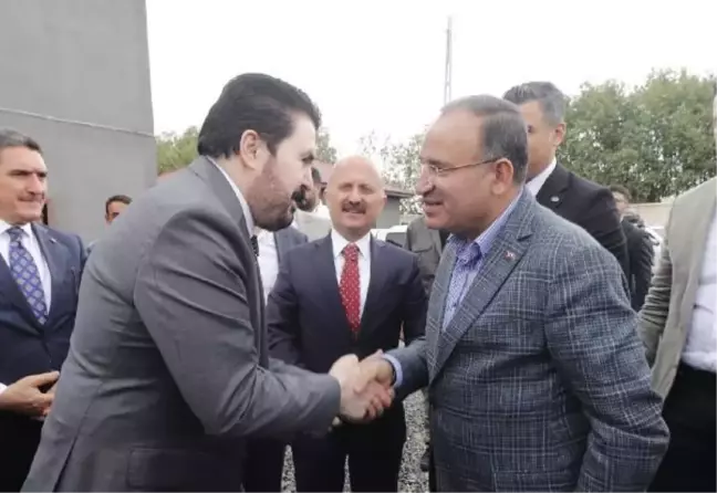 Bakan Bozdağ: Orman yangınlarında cezaların ele alınmasında fayda görüyoruz