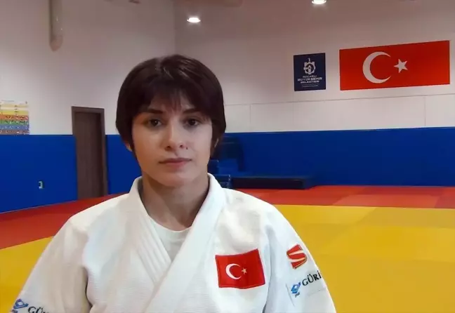 Milli judocu Tuğçe Beder, Paris 2024 Olimpiyatları için çalışıyor