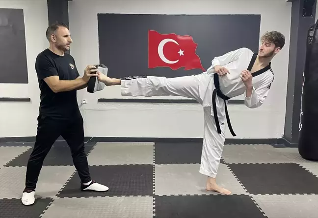 Zonguldaklı Tekvandocu Efe Haktan Uzun, Avrupa Ümitler Tekvando Şampiyonası'nda Altın Madalya İçin Mücadele Edecek