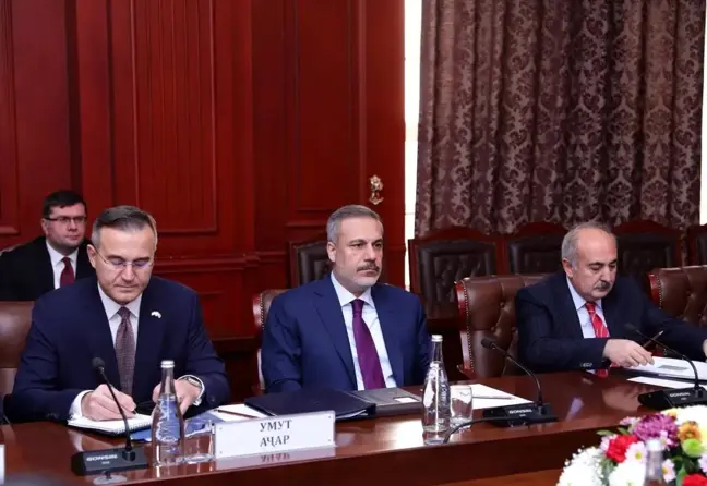 Dışişleri Bakanı Hakan Fidan, Tacikistan'da İşbirliği Programı İmzaladı