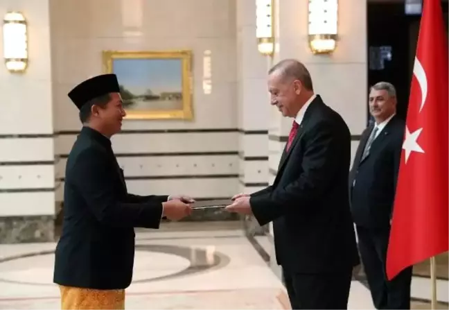 Büyükelçilerden Cumhurbaşkanı Erdoğan'a 'güven mektubu'