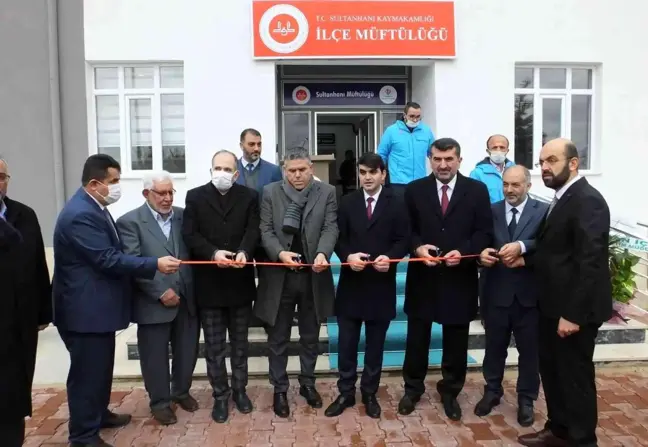 Sultanhanı'nda müftülük ve gençlik merkezi açıldı